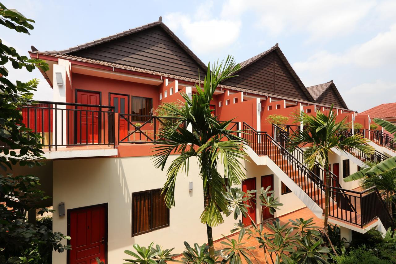 The Cockatoo Nature Resort & Spa Siem Reap Buitenkant foto