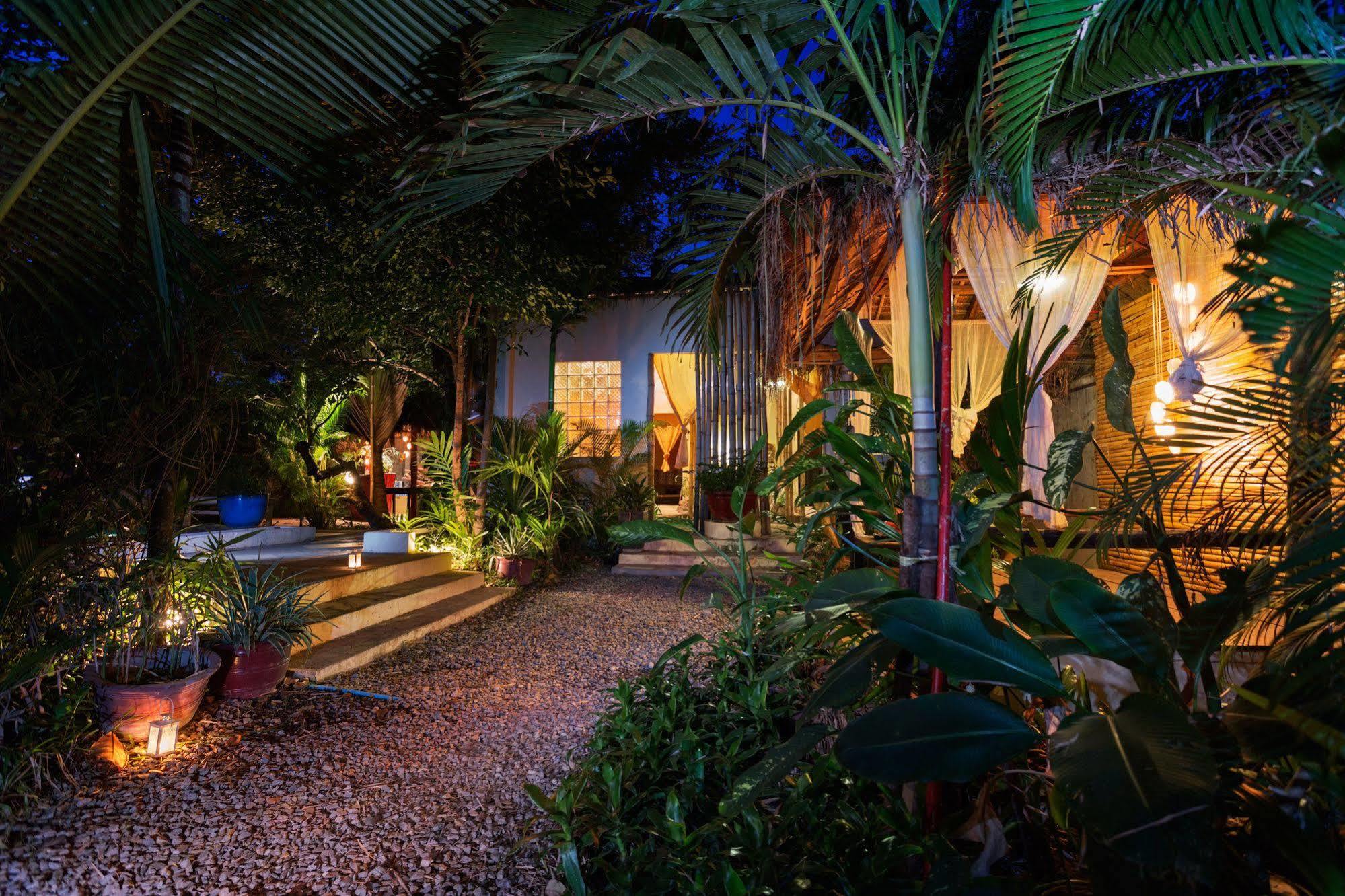 The Cockatoo Nature Resort & Spa Siem Reap Buitenkant foto